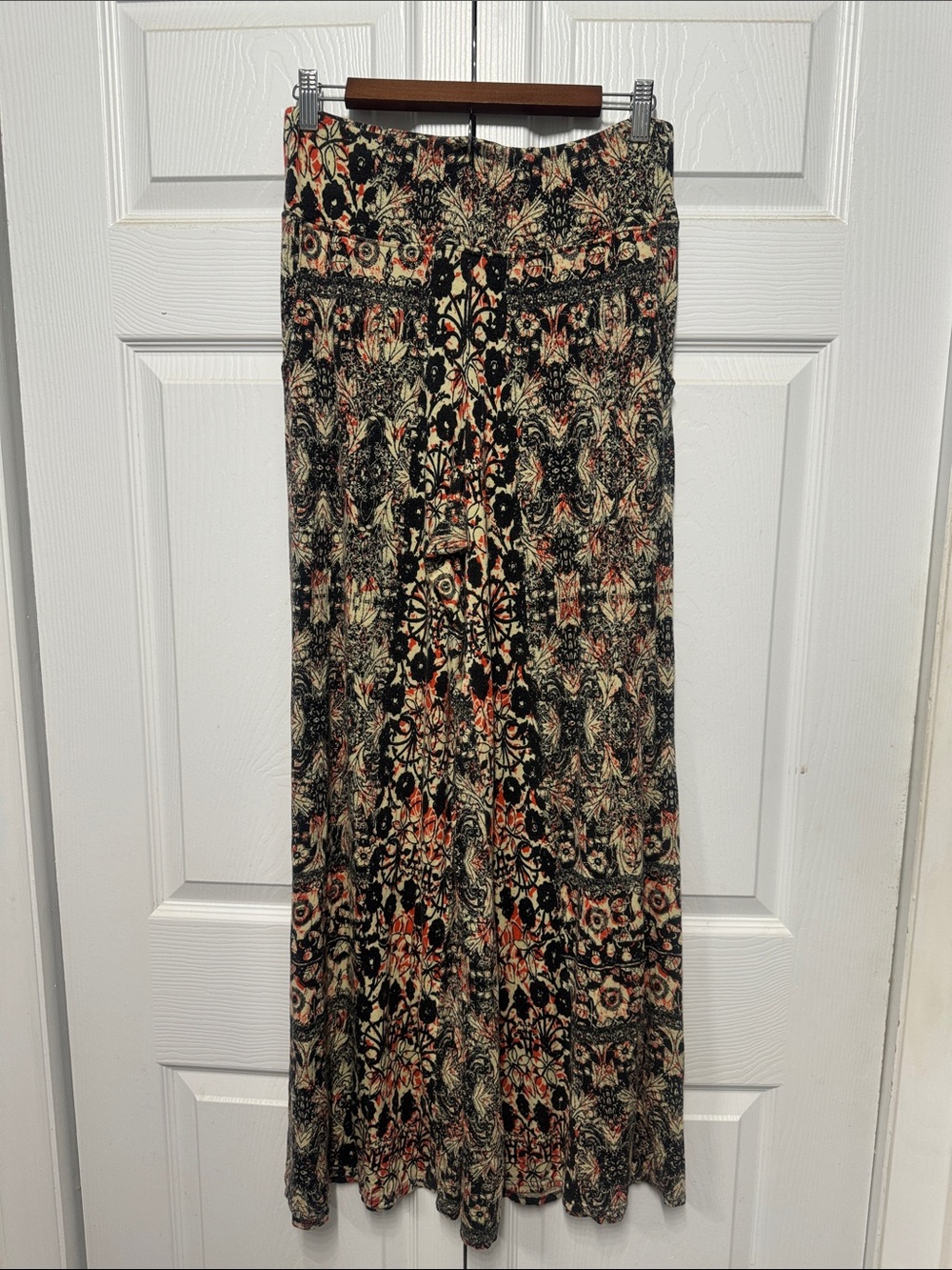 Free People Black and Cream wide legs pants with Orange Accents
